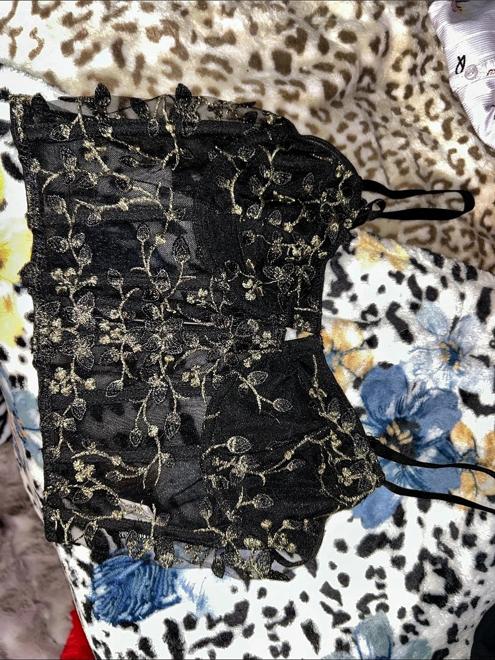 Black & Gold Floral Lace Camisole Like New